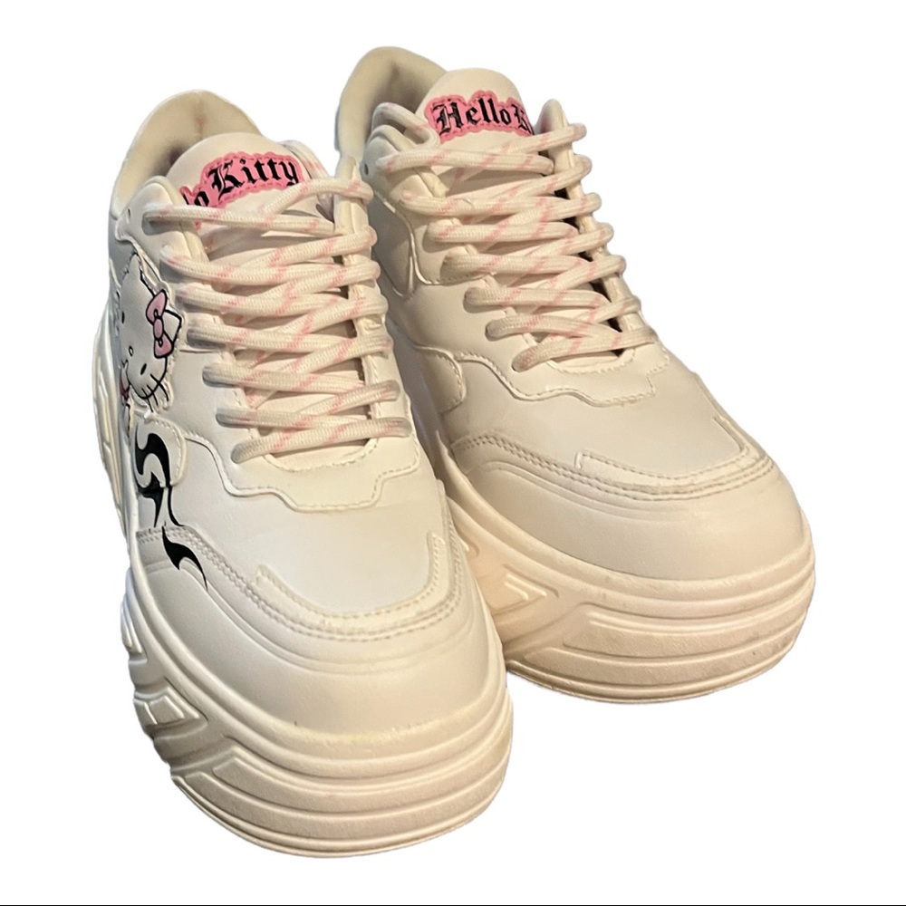 Hello Kitty White trainers with XL platform.